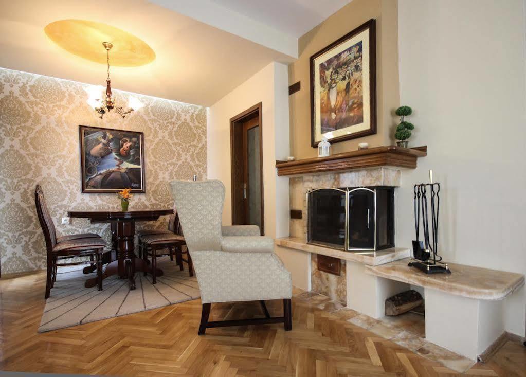 Hotel Villa Ragusa Skopje Extérieur photo